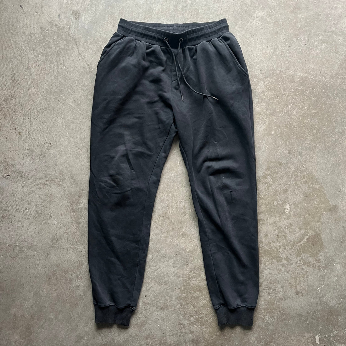 32x29 00s Red Evisu Sweatpants