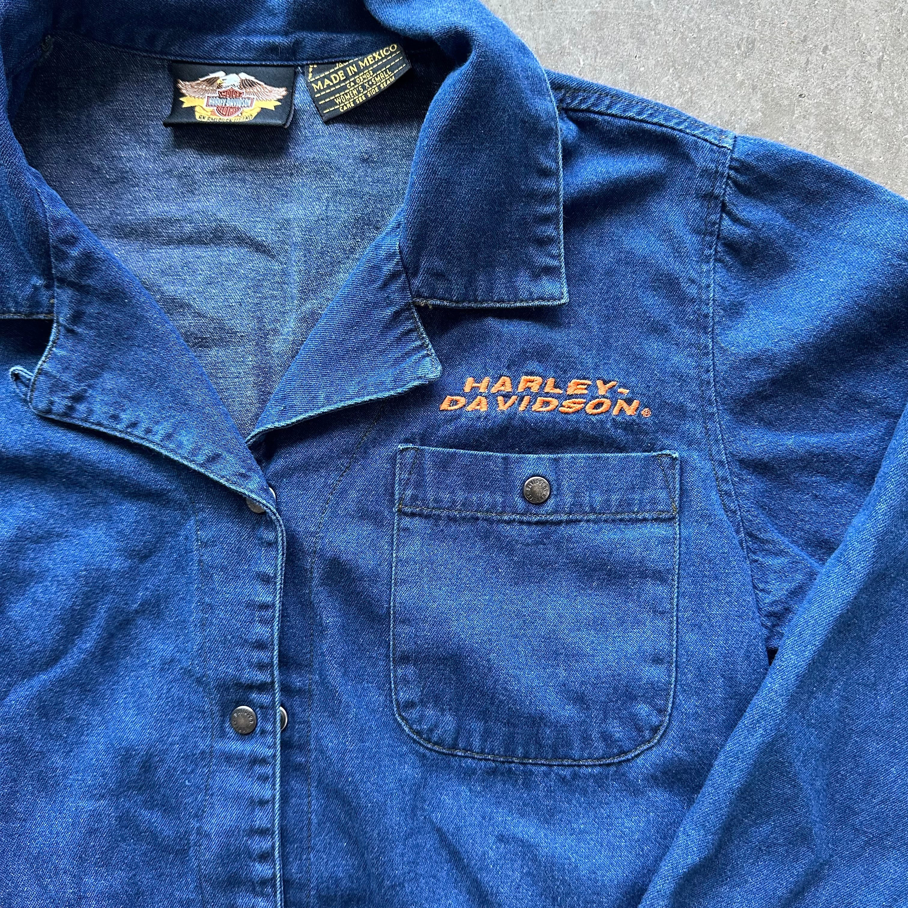 XS 90s Women’s Harley Button Up