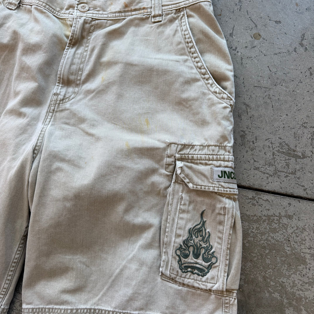38w 00s Jnco Cargo Shorts