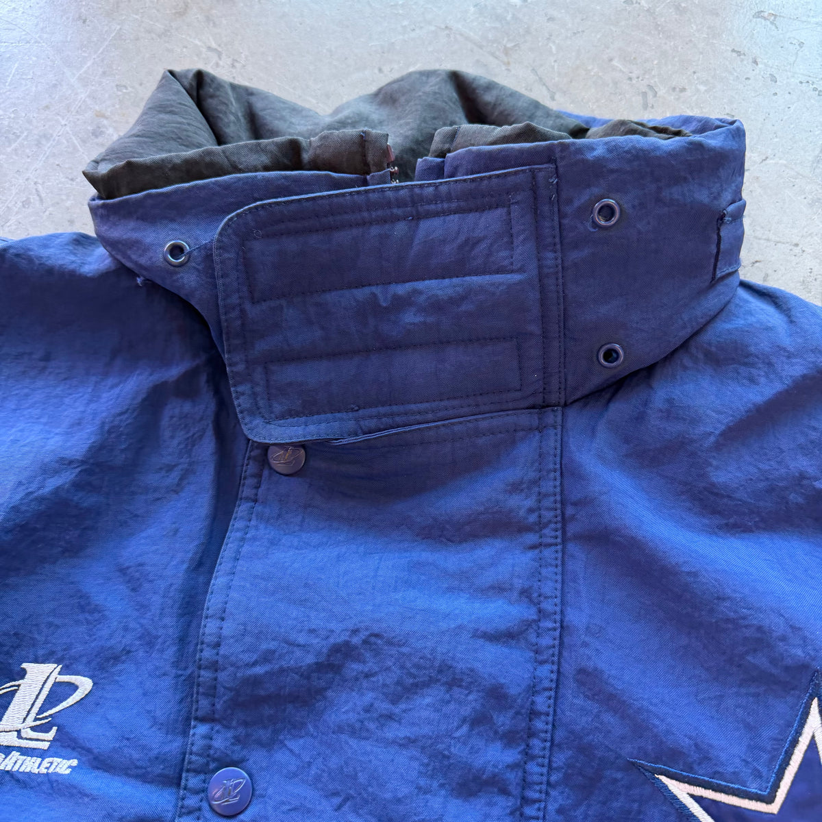 L 90s NFL Pro Line Cowboys Jacket