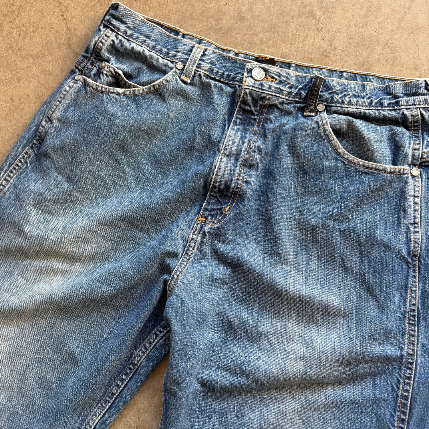 34x34 00s Jordan Brand Jeans