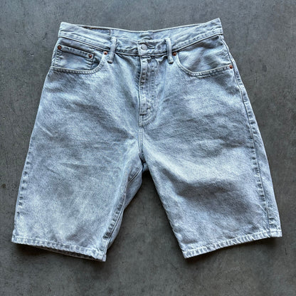 32w Grey Levis Shorts