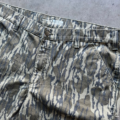 40x32 Camo Carhartt Pants