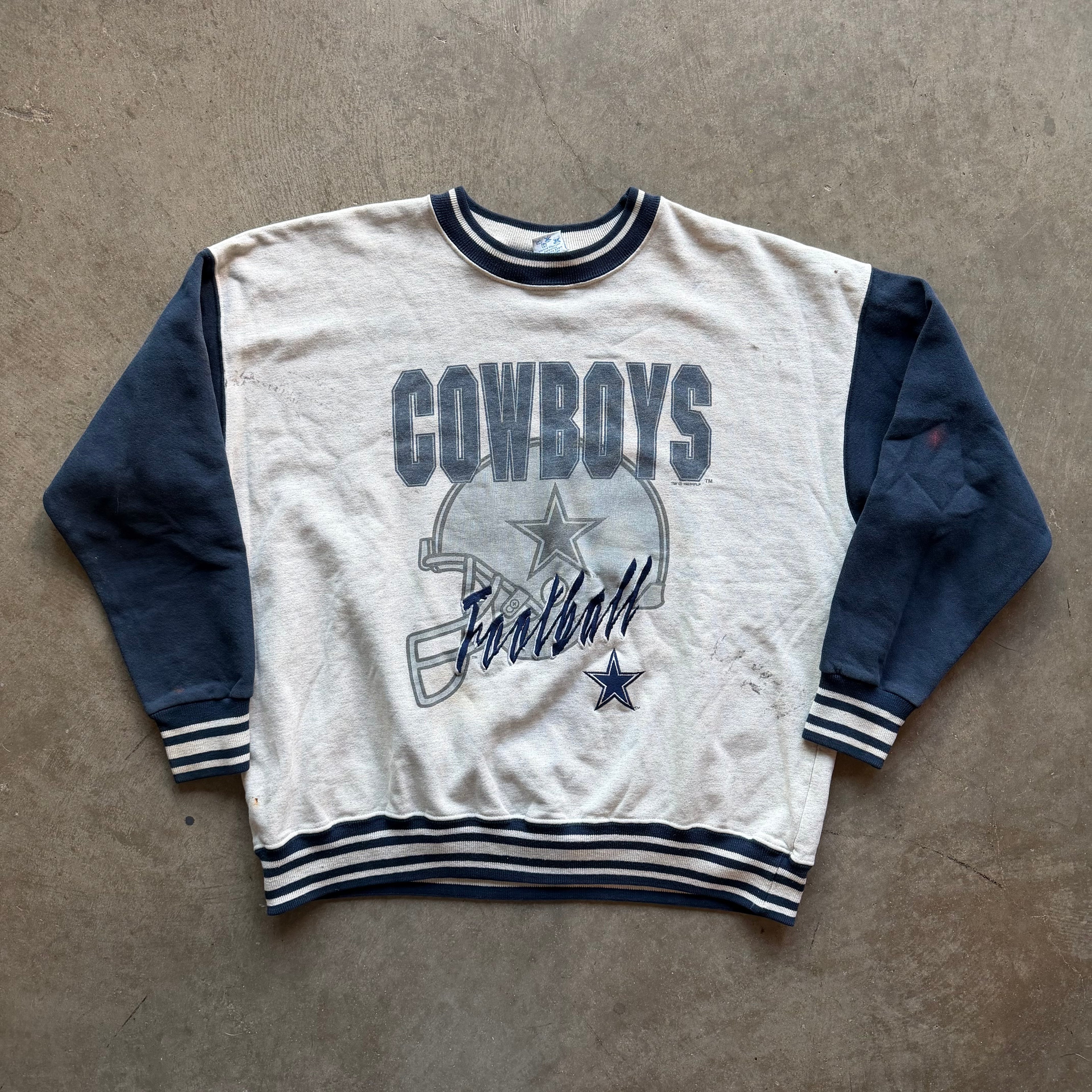 L 90s Faded Cowboys Salem Crewneck