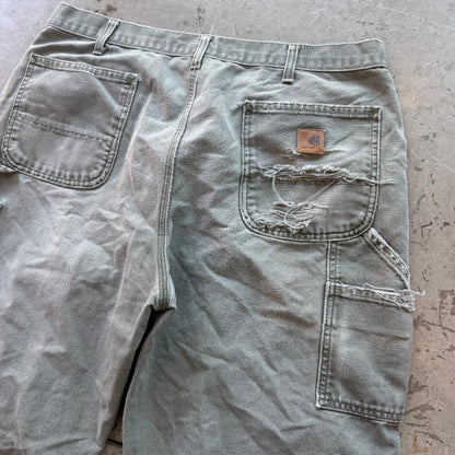 38x34 00s Distressed Carhartt Pants