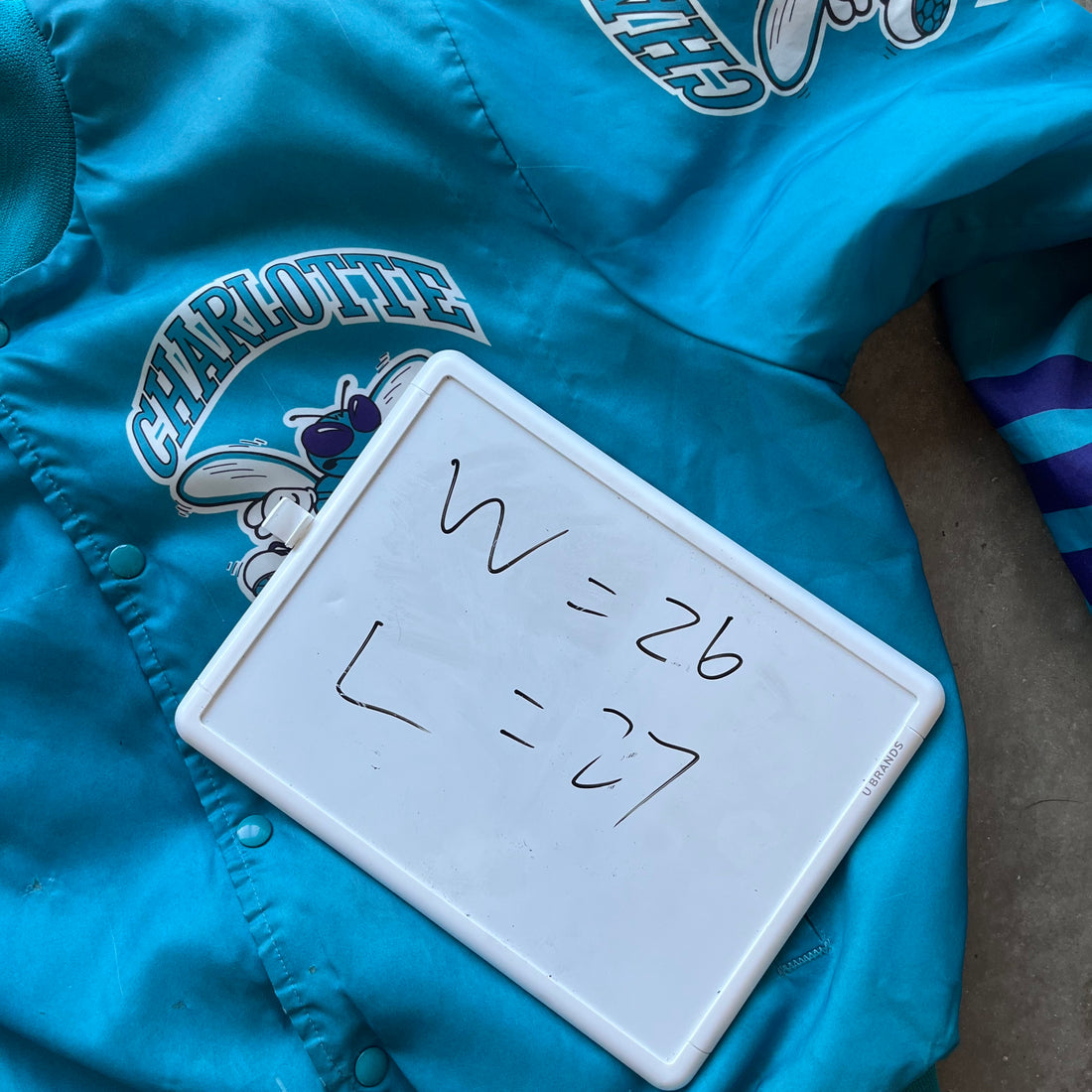 XL 90s Hornets Chalk Line Jacket