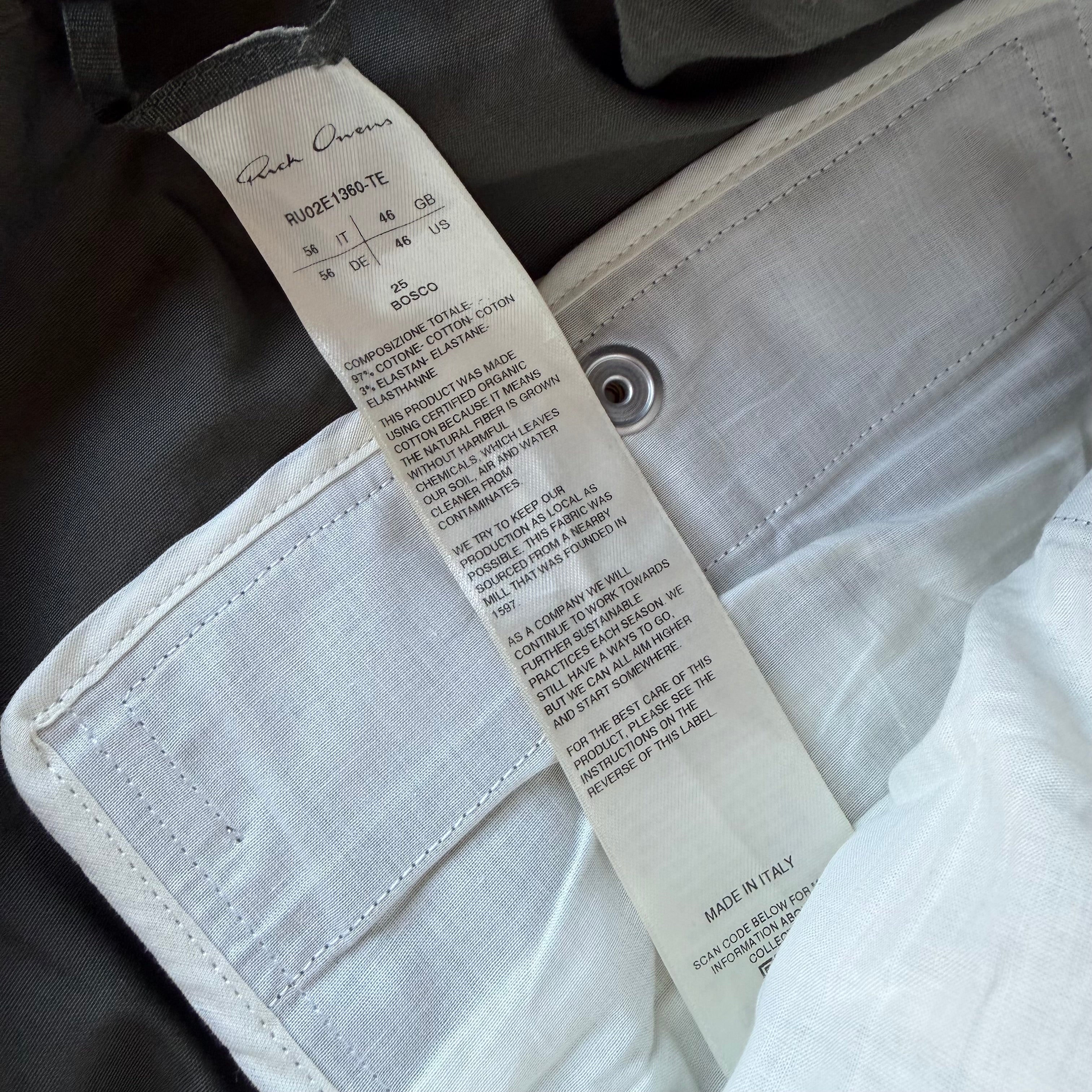 XL Rick Owens Cargobela Shorts Green