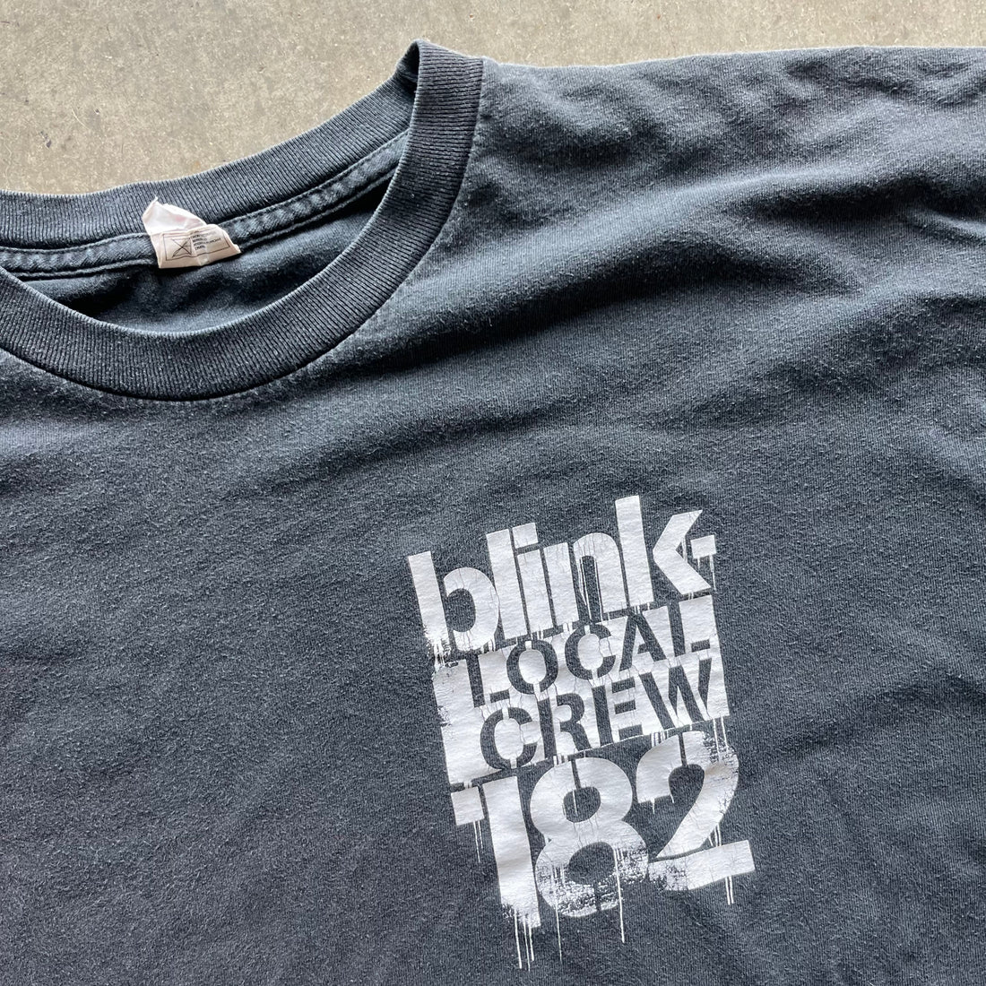 XL 00s Blink 182 Crew Tee