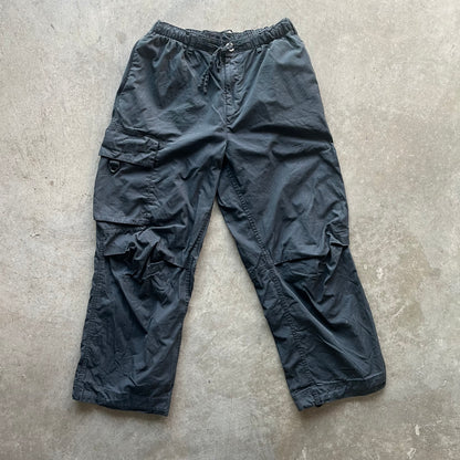 L Nike Tech Pack Cargos