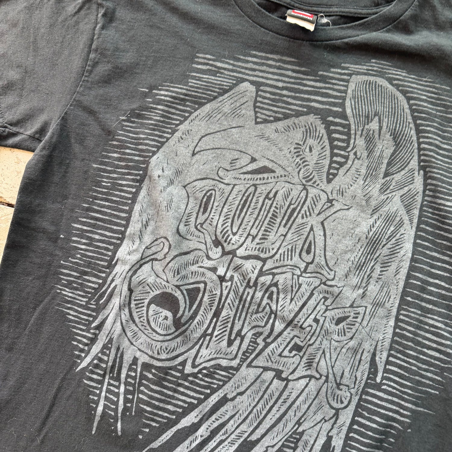 L 00s Quicksilver Tee