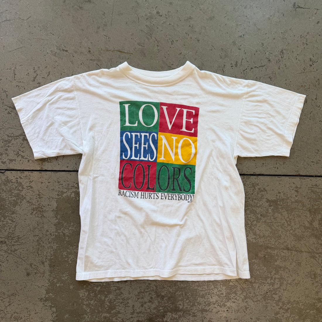 L 90s Love Sees No Color Tee