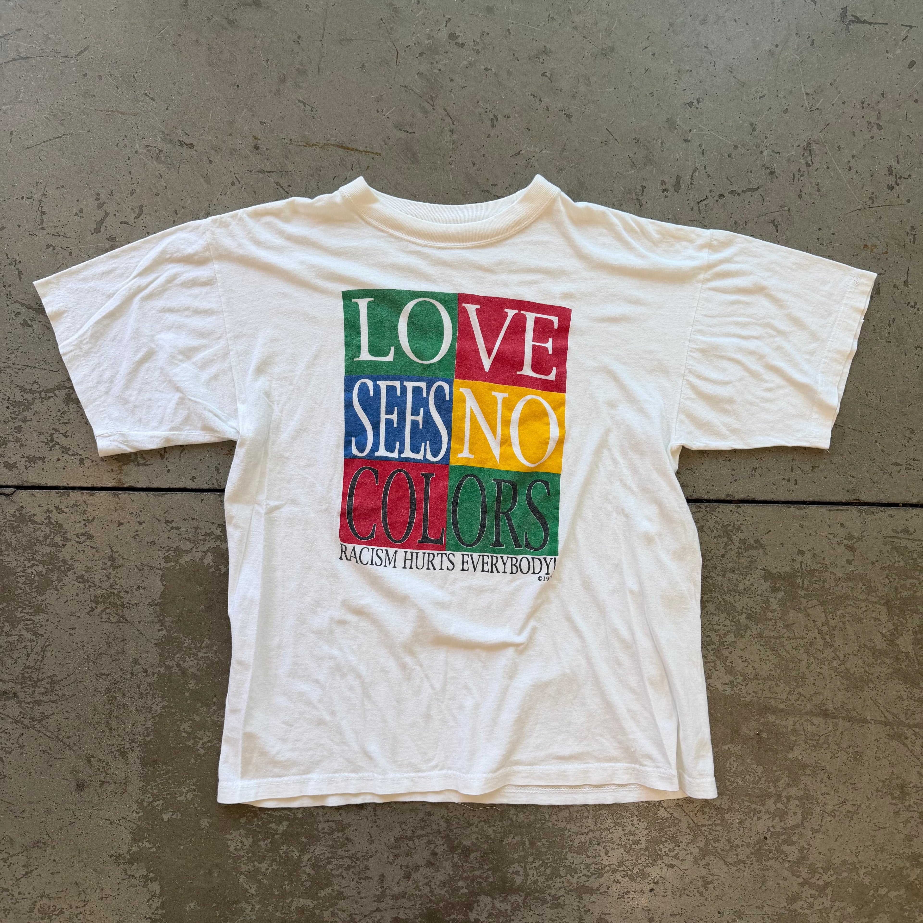 L 90s Love Sees No Color Tee