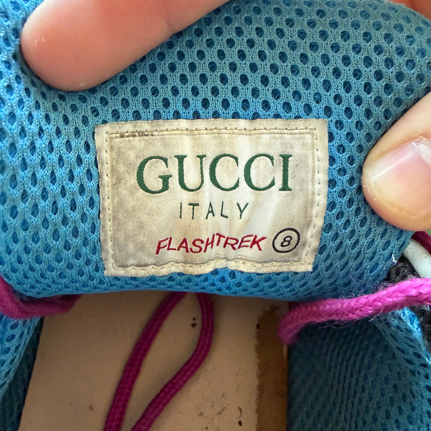 8 Used Gucci Flashtrek Green