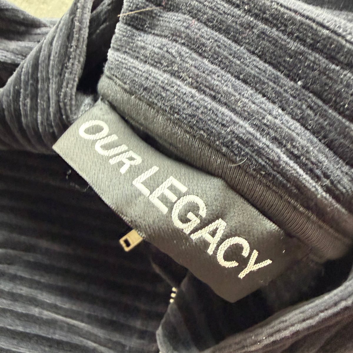 L Our Legacy Velvet Zipup Black
