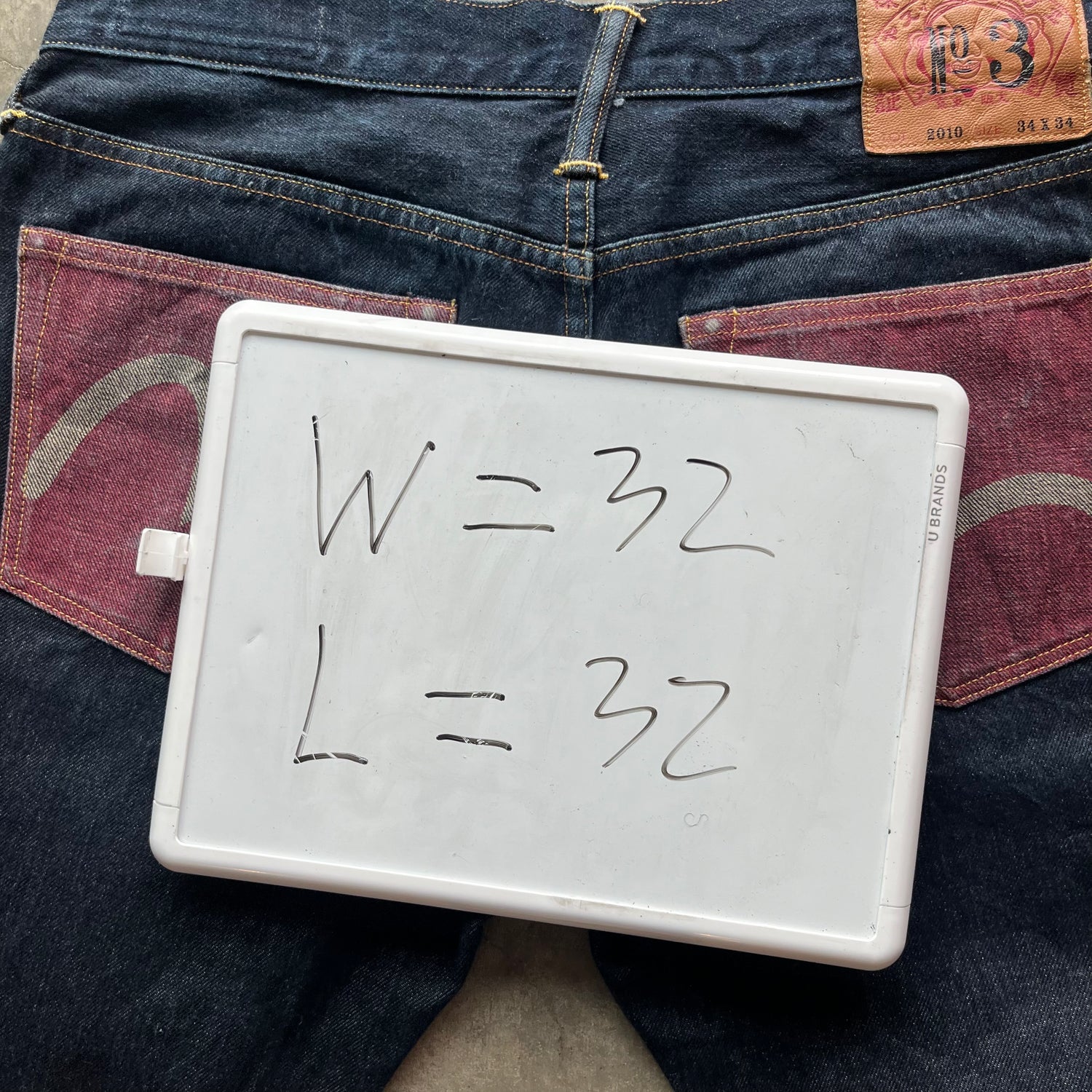 32x32 Faded Red Pocket Evisu Jeans