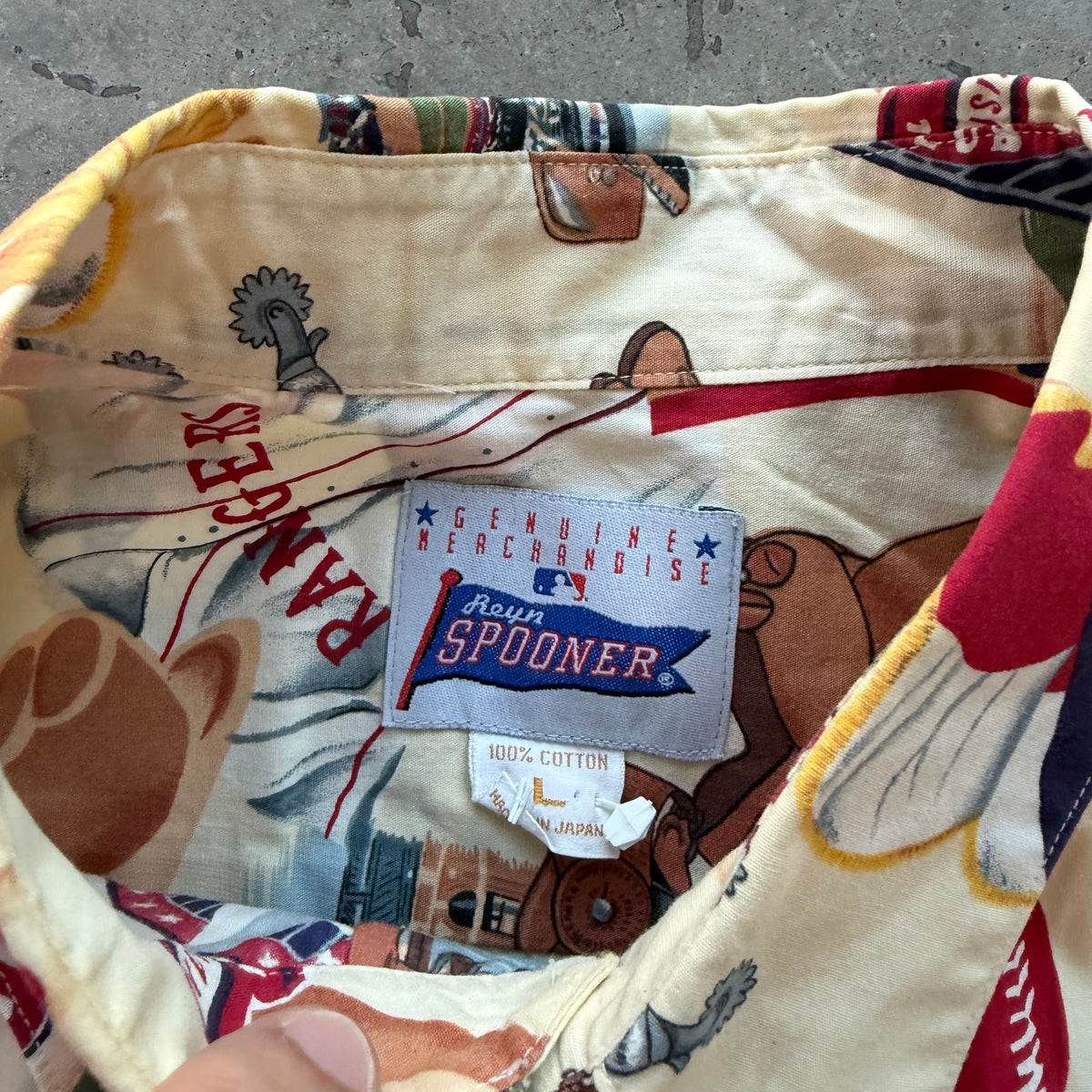 L 90s Texas Rangers Hawaiian Shirt