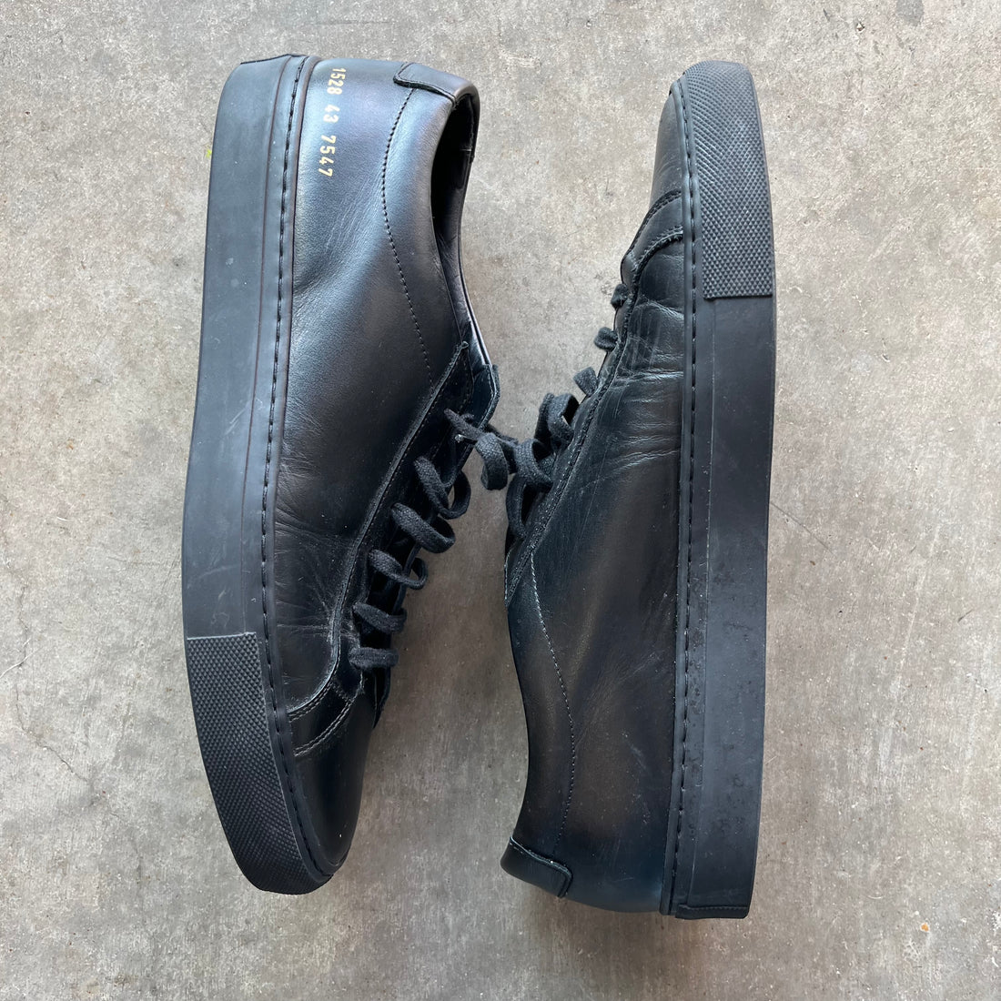 43eu Triple Black Common Projects Low
