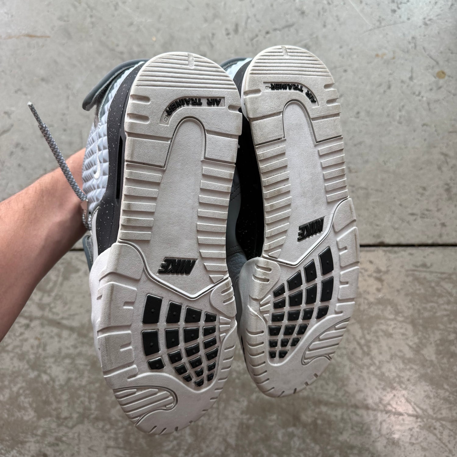 10 Used Nike Air Trainer Victor Cruz Wolf Grey