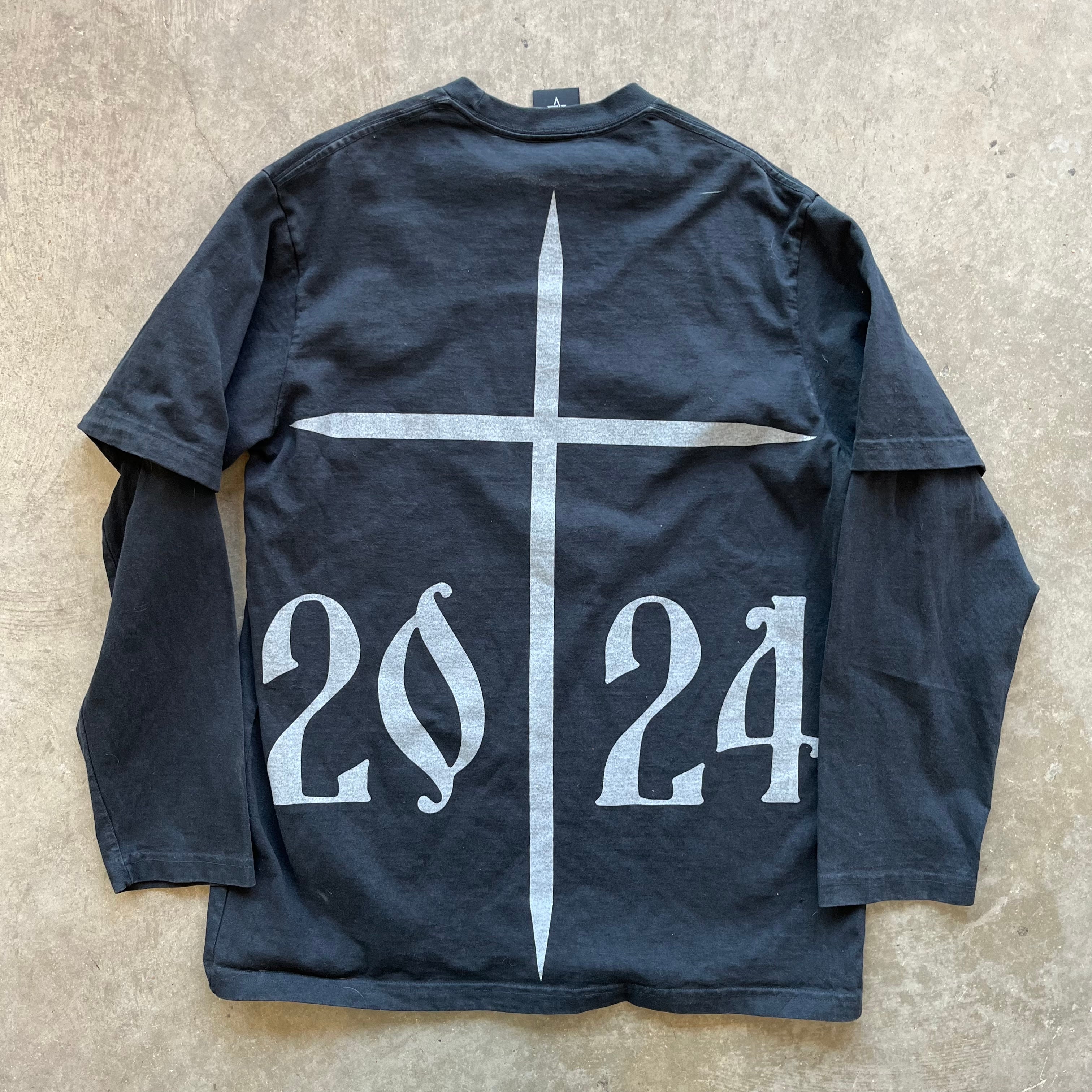 S Yeezy x Balenciaga Double Sleeve