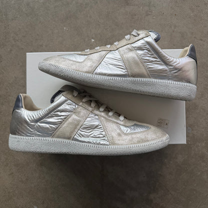12 Maison Margiela Gat Iridescent