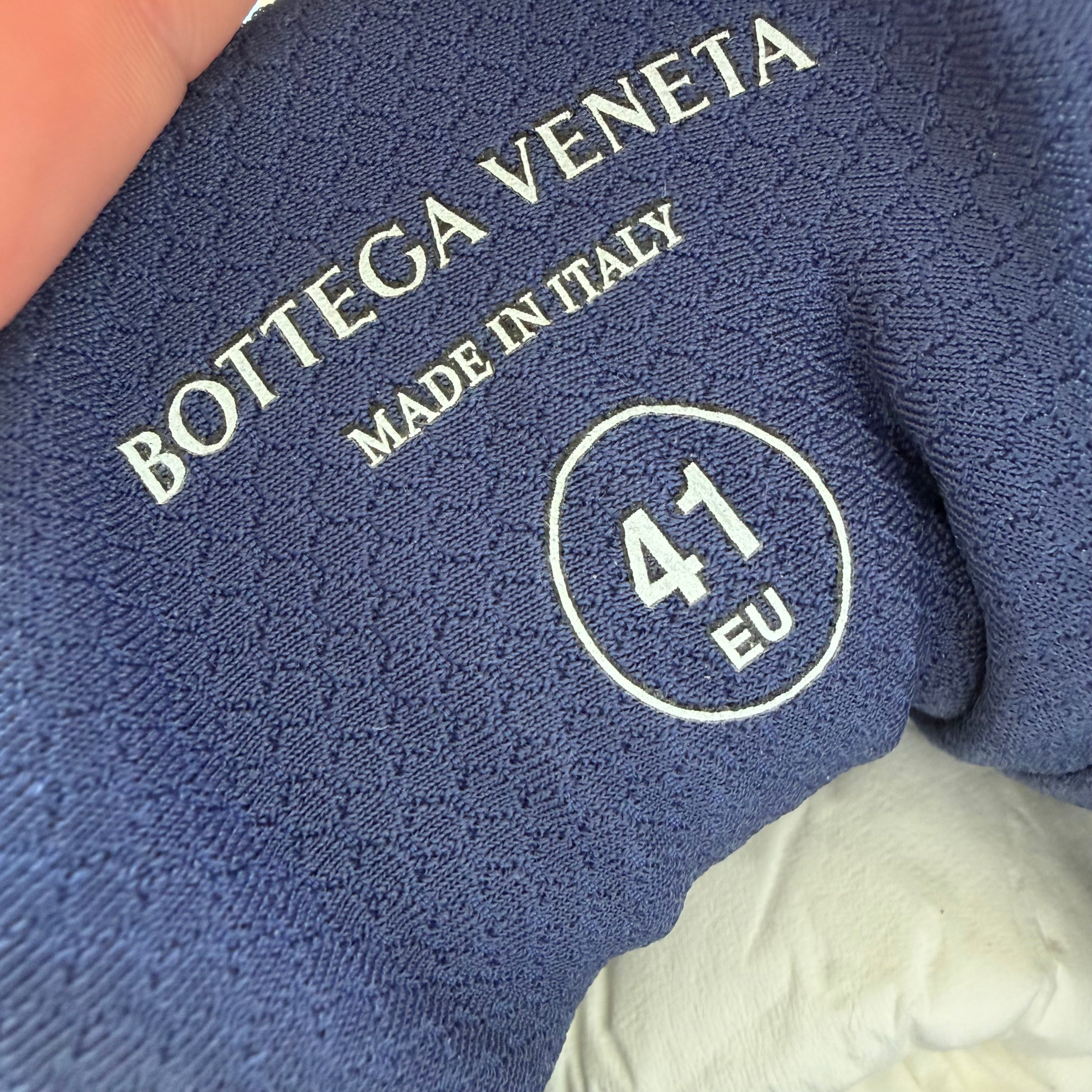 8 Bottega Veneta Orbit Abyss/Silver