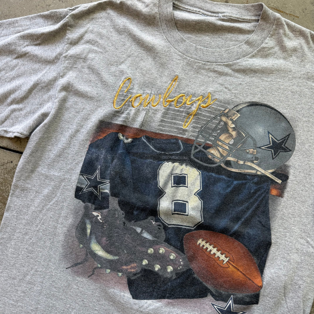 XL 90s Embroidered Dallas Cowboys Tee