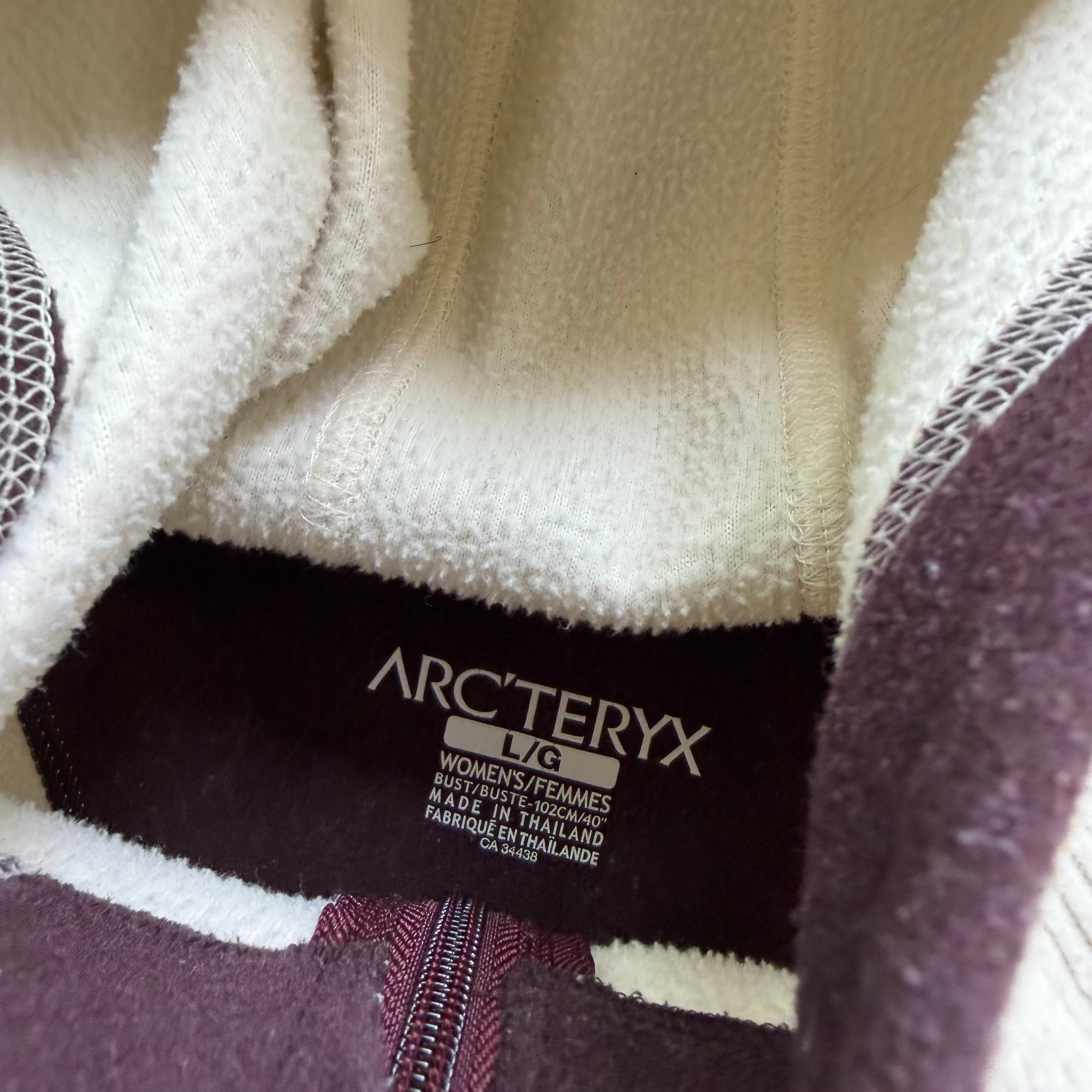 L Women’s Arcteryx Full Zip Hoodie