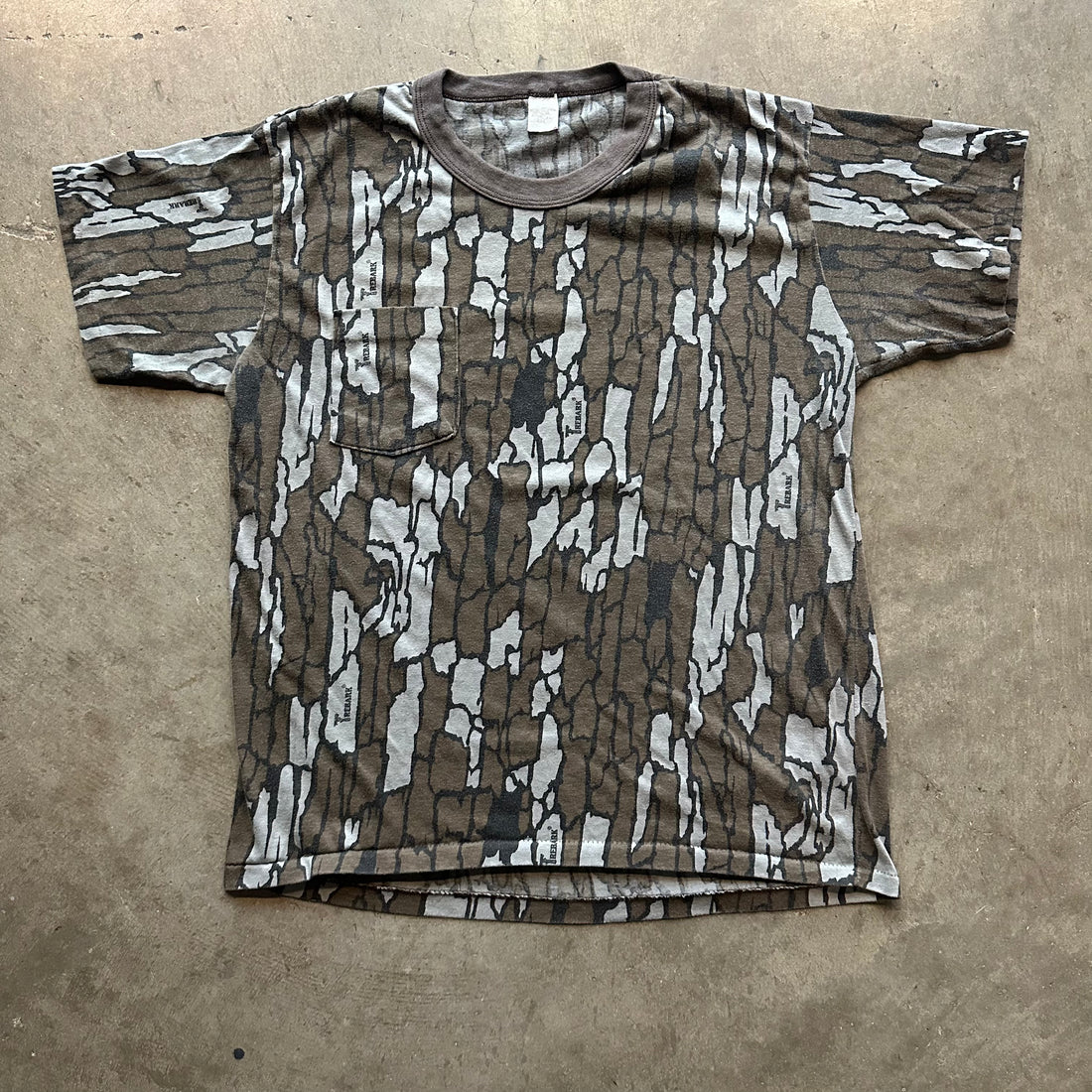 XXL 90s Bark Camo Tee