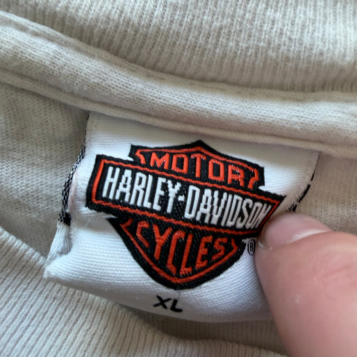 XL 02 Cropped Harley Longsleeve