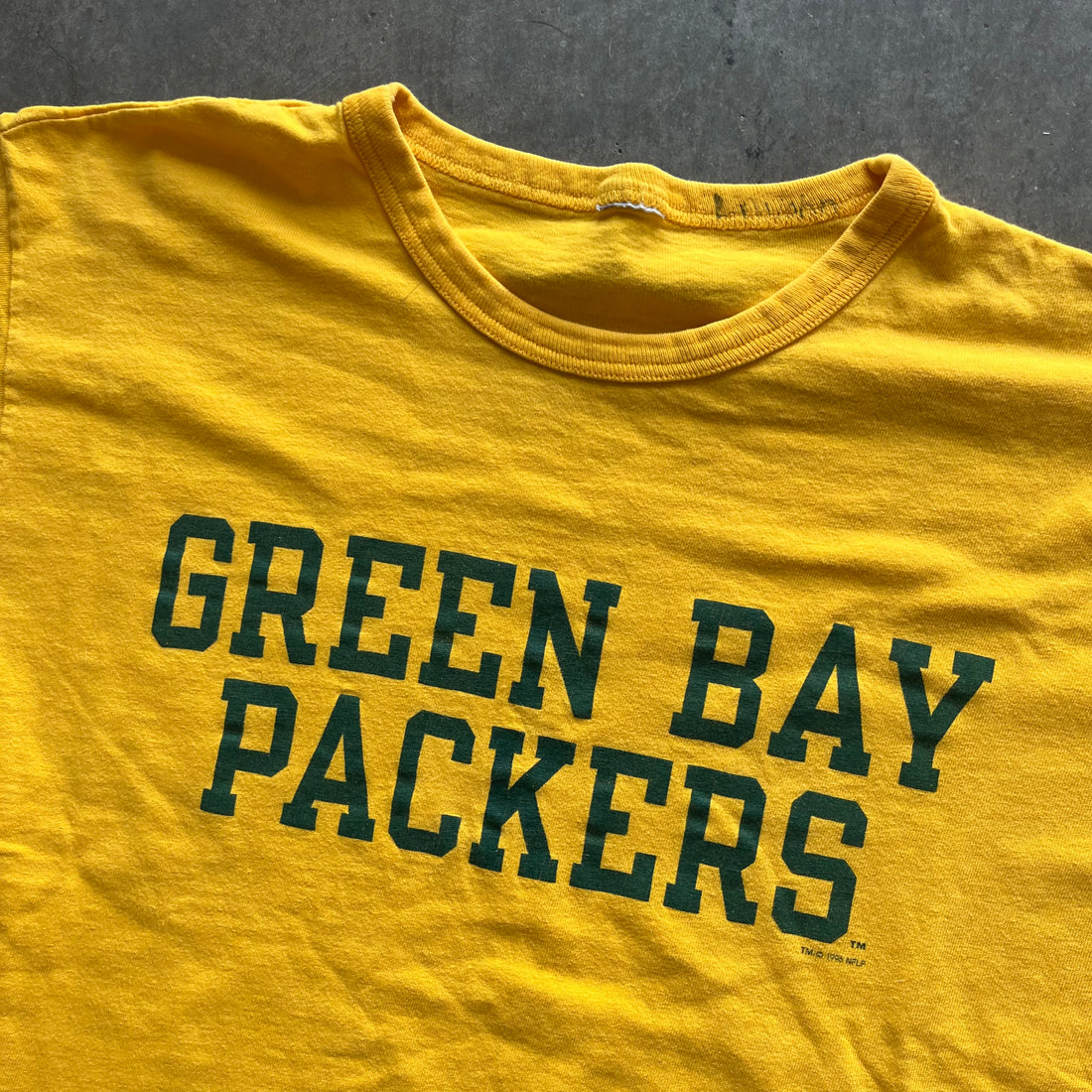 L 90s Packers Tee