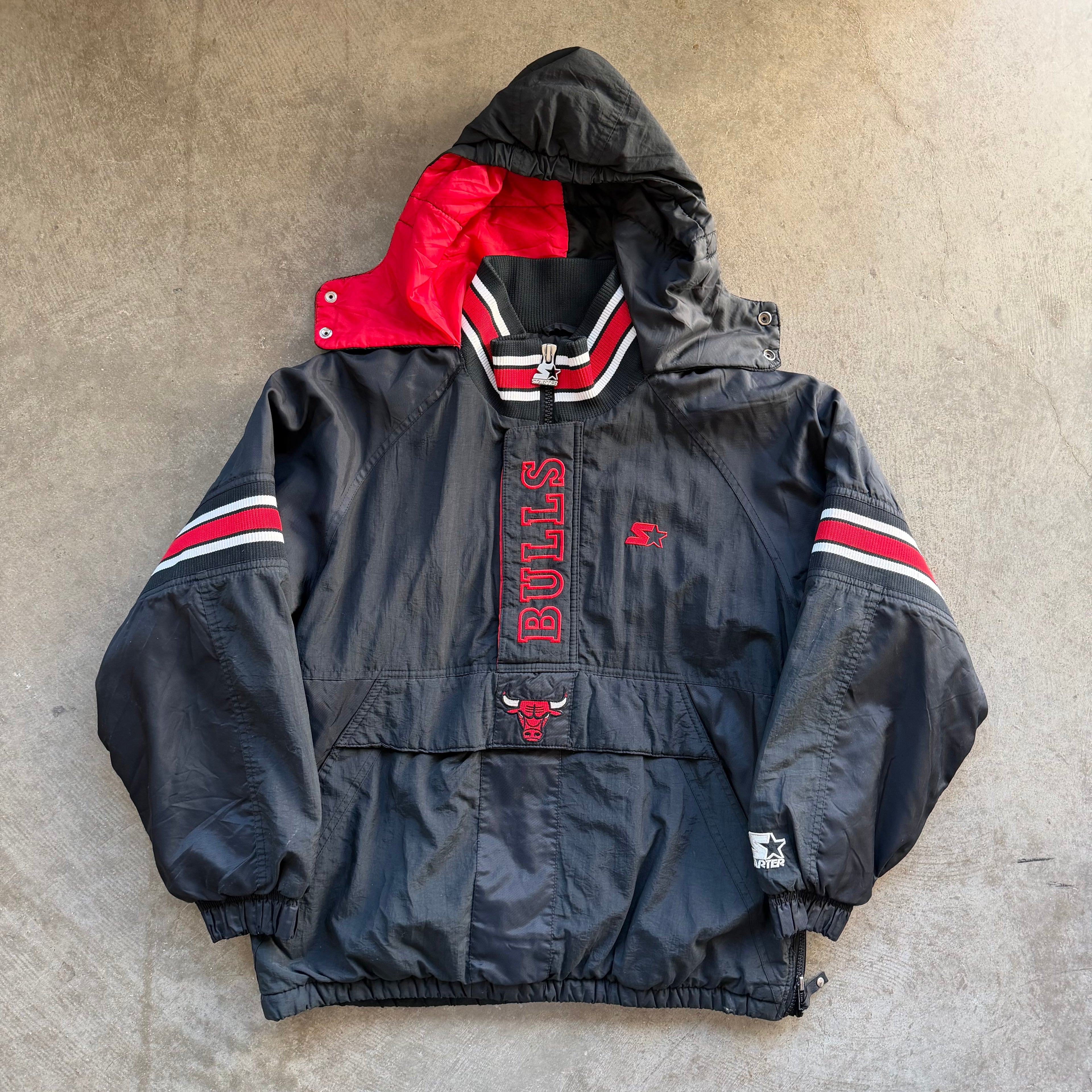 L 90s Chicago Bulls Starter Jacket