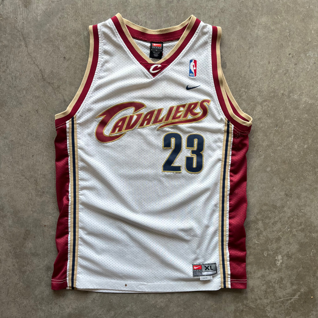 M 00s Lebron Cavs Jersey