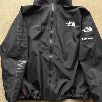 L Supreme The North Face Split Seam Jacket