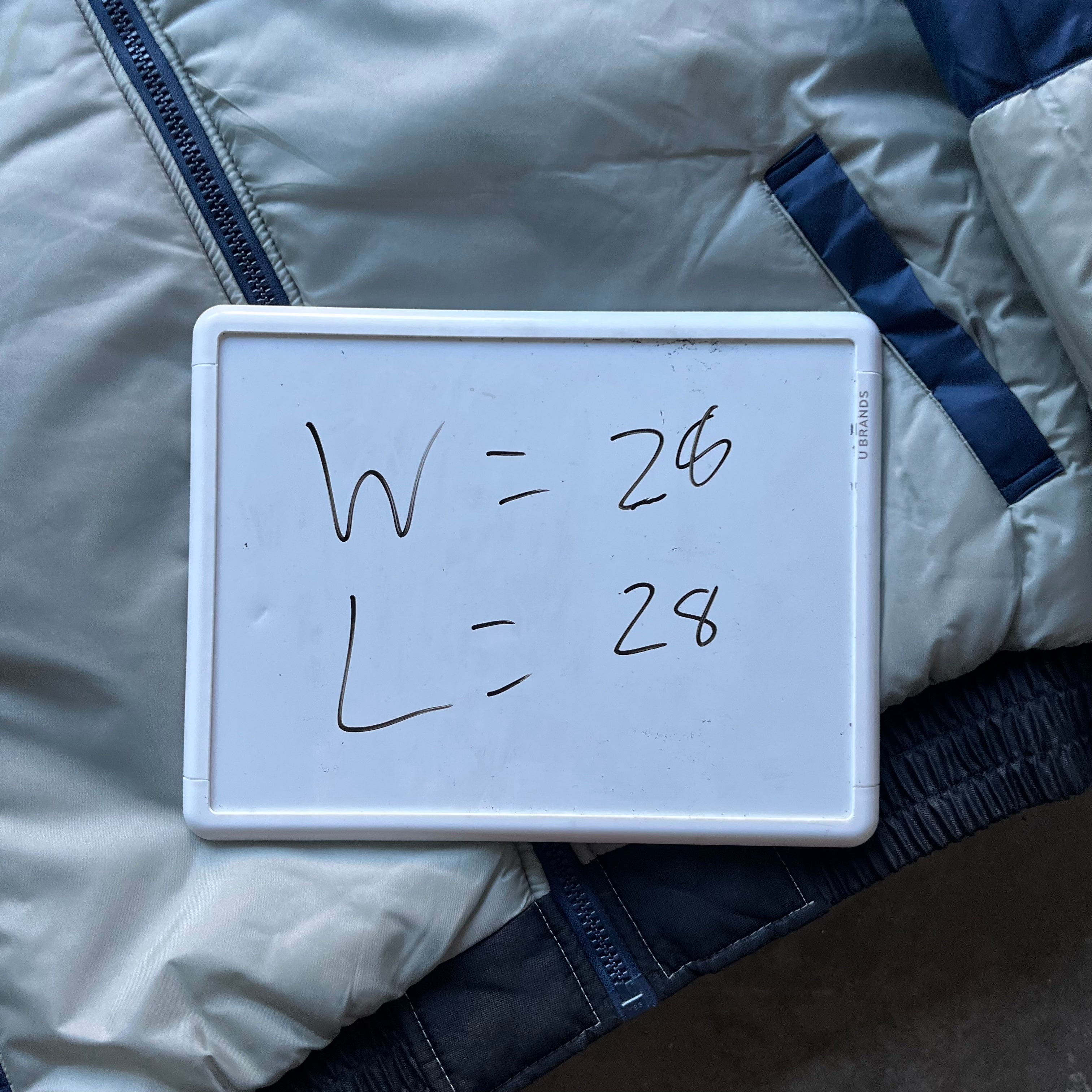 L 90s Cowboys Spellout Puffer