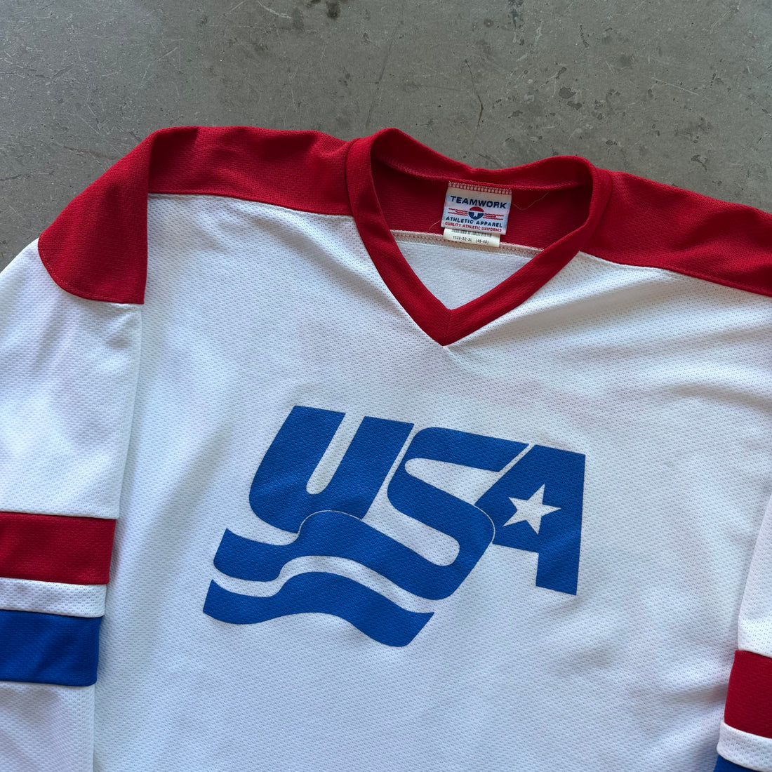 XL 90s Team USA Hockey Jersey