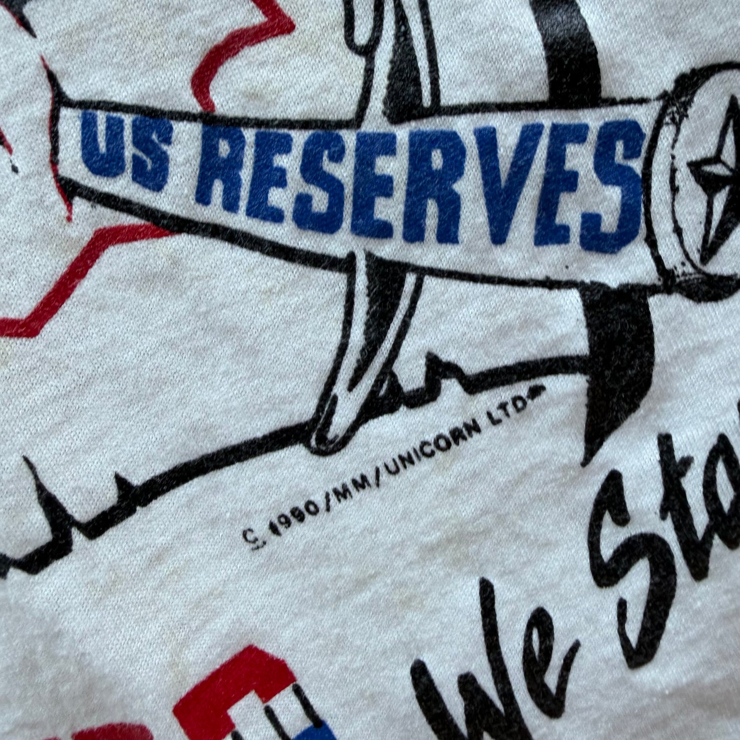 L USA Armed Forces Tee