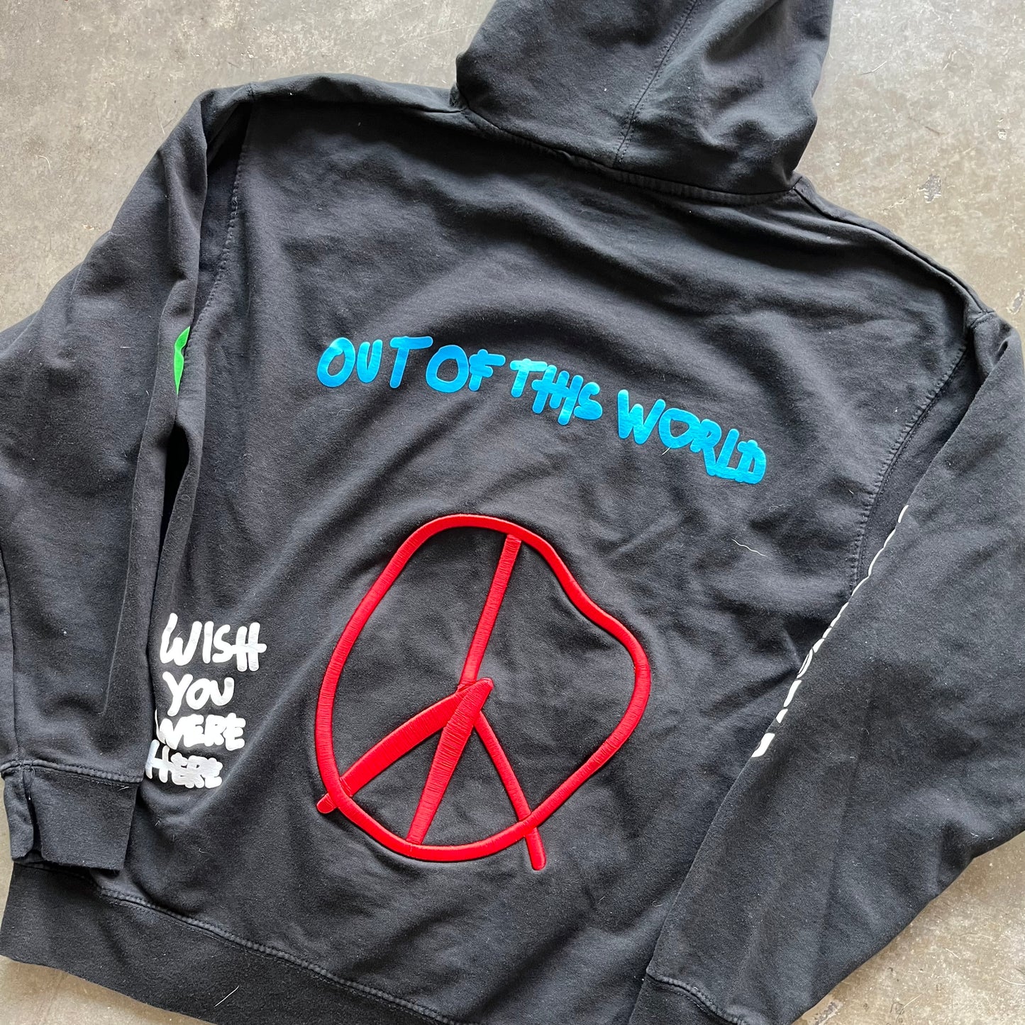 L Astroworld Thrills And Chills Hoodie