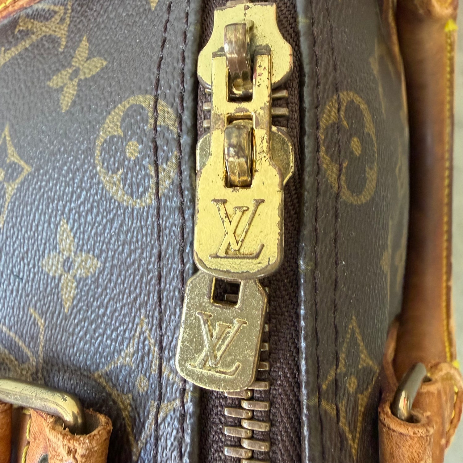Louis Vuitton Speedy 35