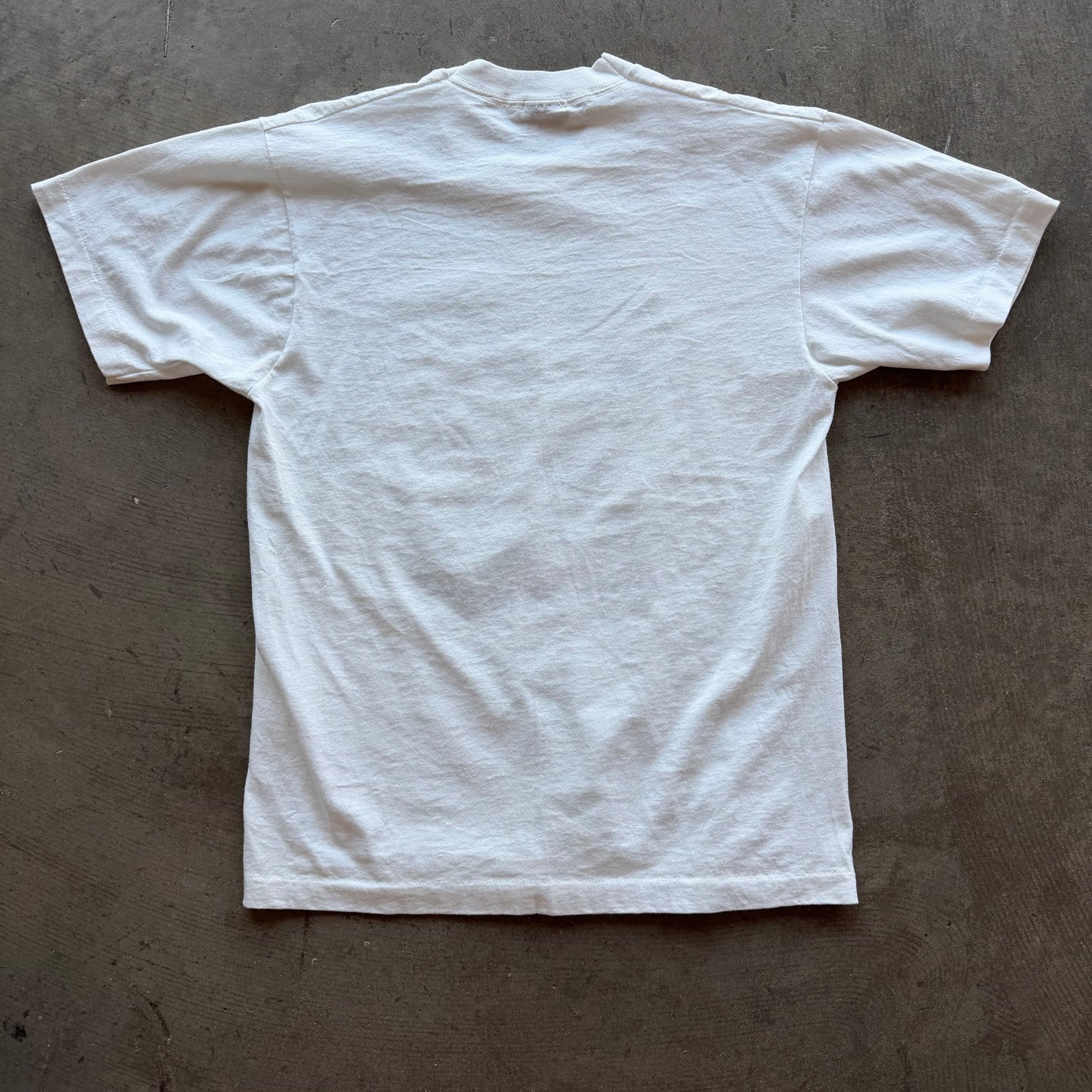 L USA Armed Forces Tee