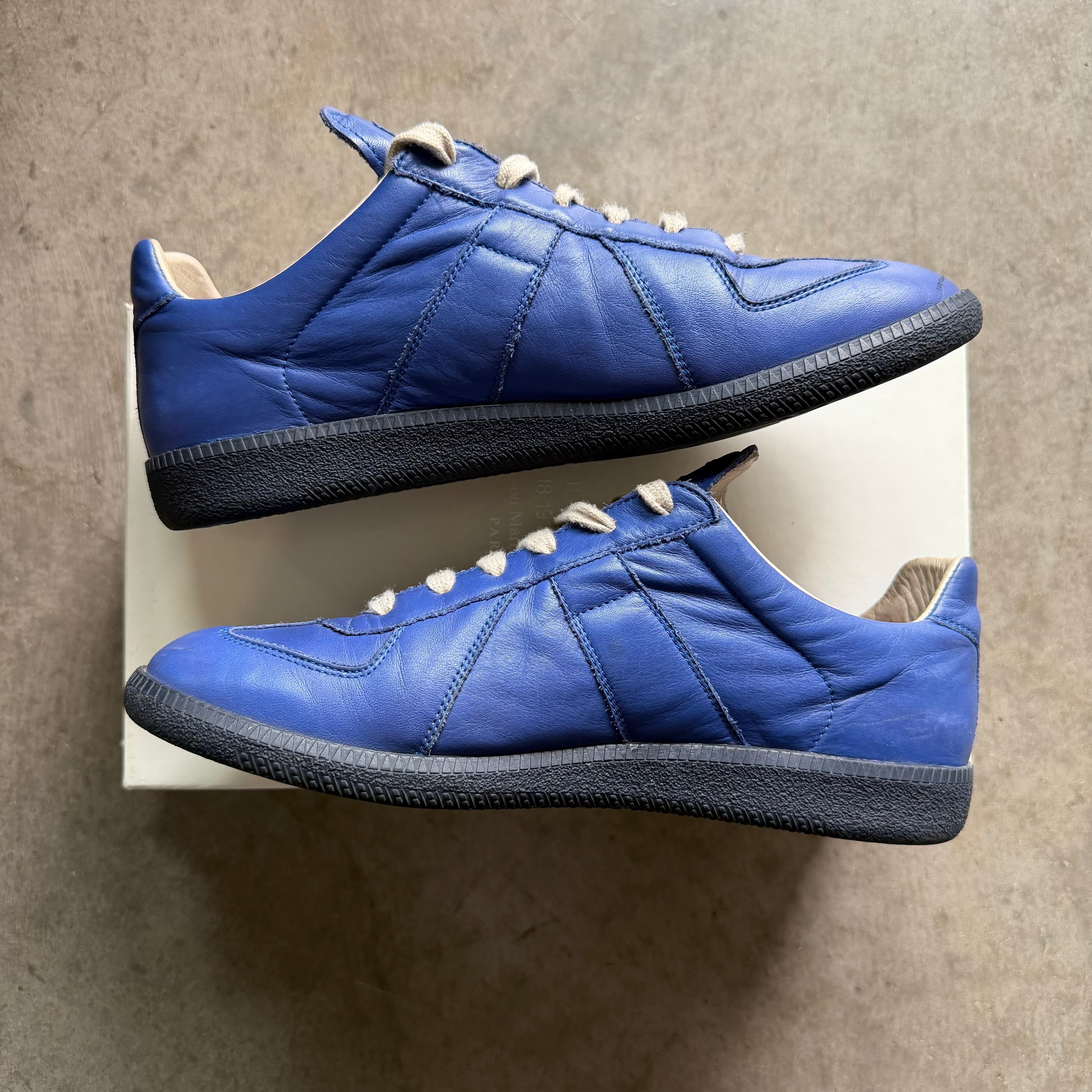 8 Used Maison Margiela Replica Gat Navy Black