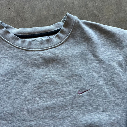 L 00s Nike Crewneck
