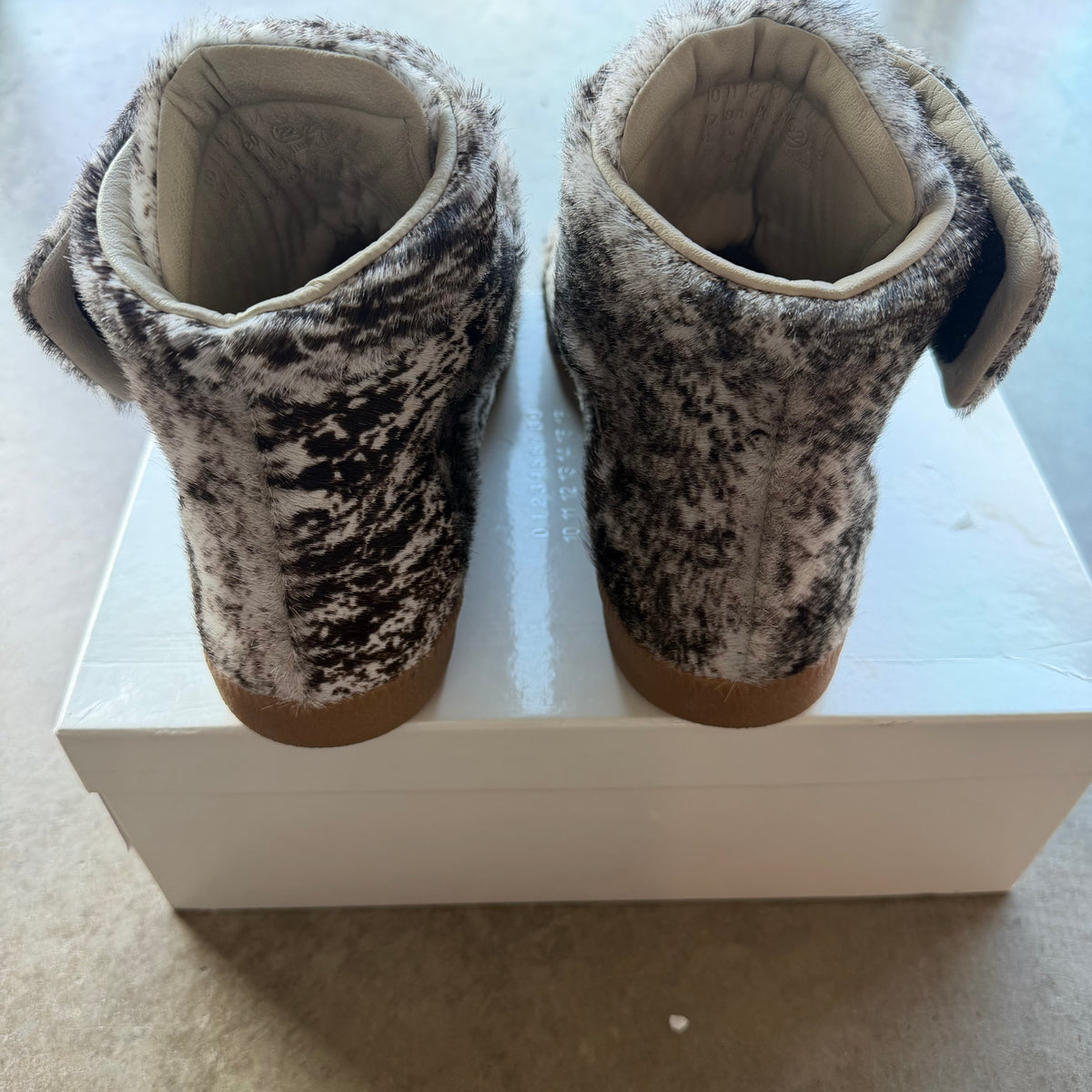 9 Maison Margiela Futures High Pony Hair