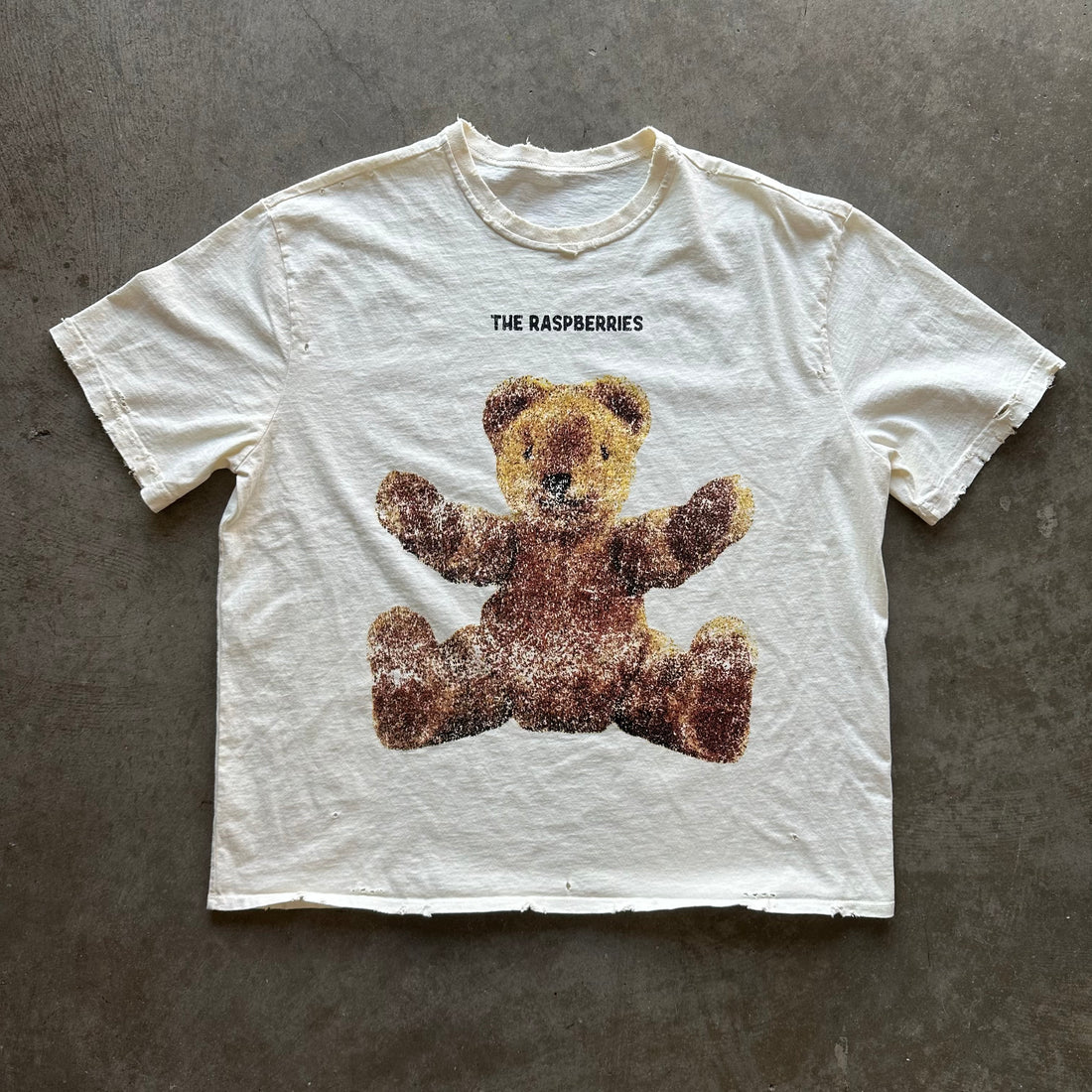L GV Gallery Teddy Bear Tee