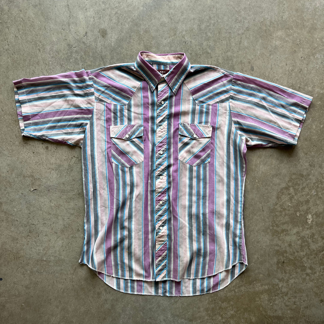 L 90s Wrangler Pearl Snap Tee