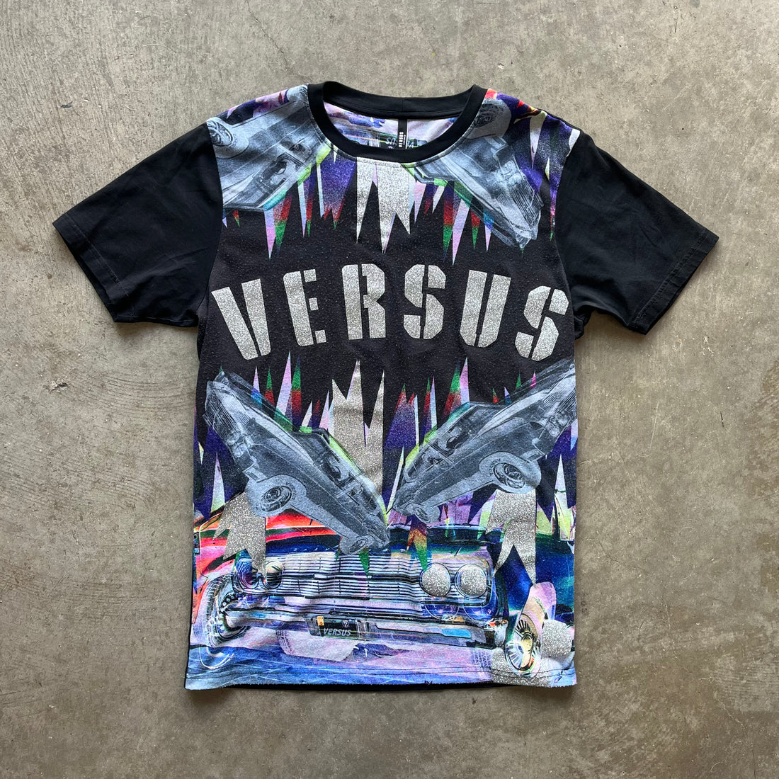 L Versace versus Tee