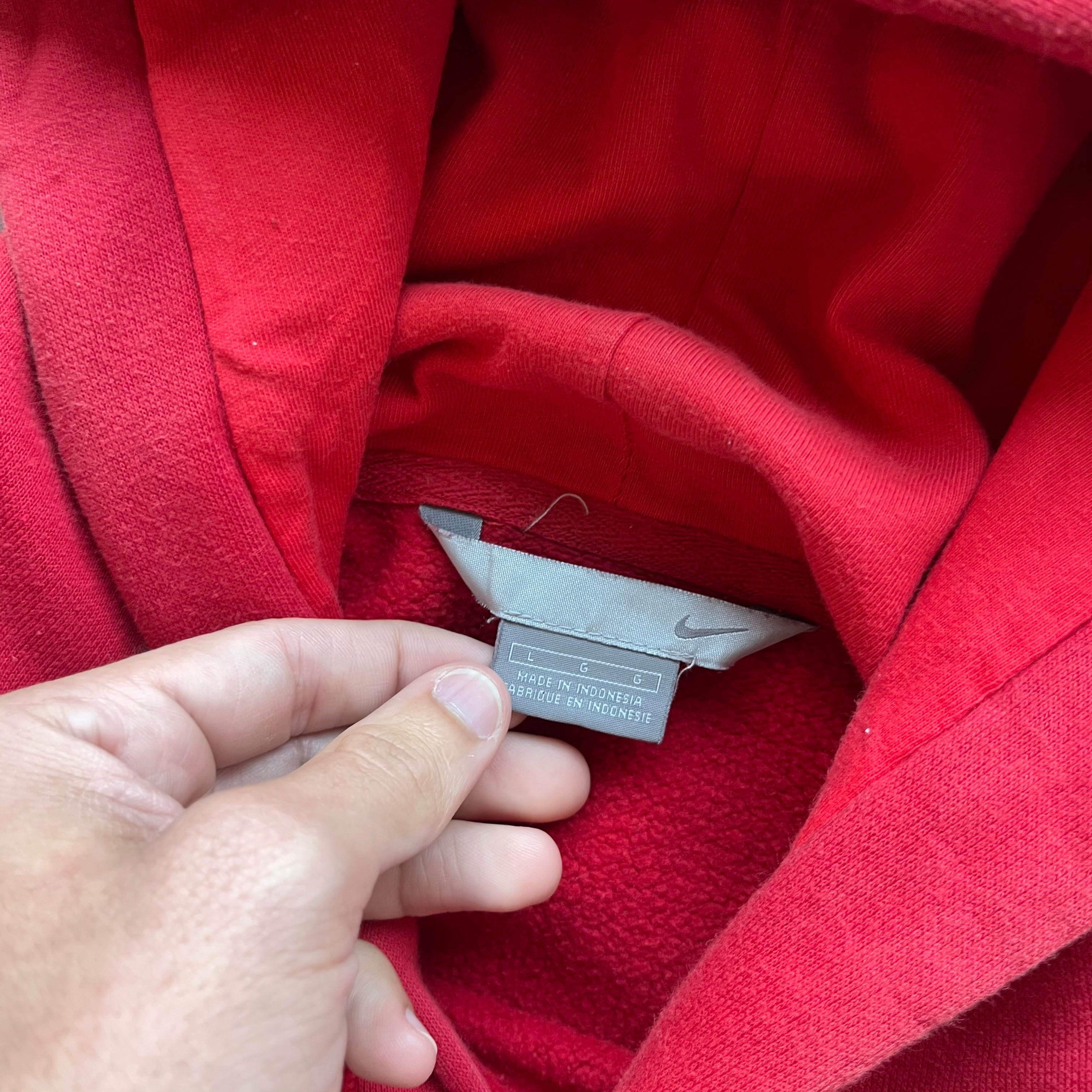 L 00s Red/Red Nike Hoodie