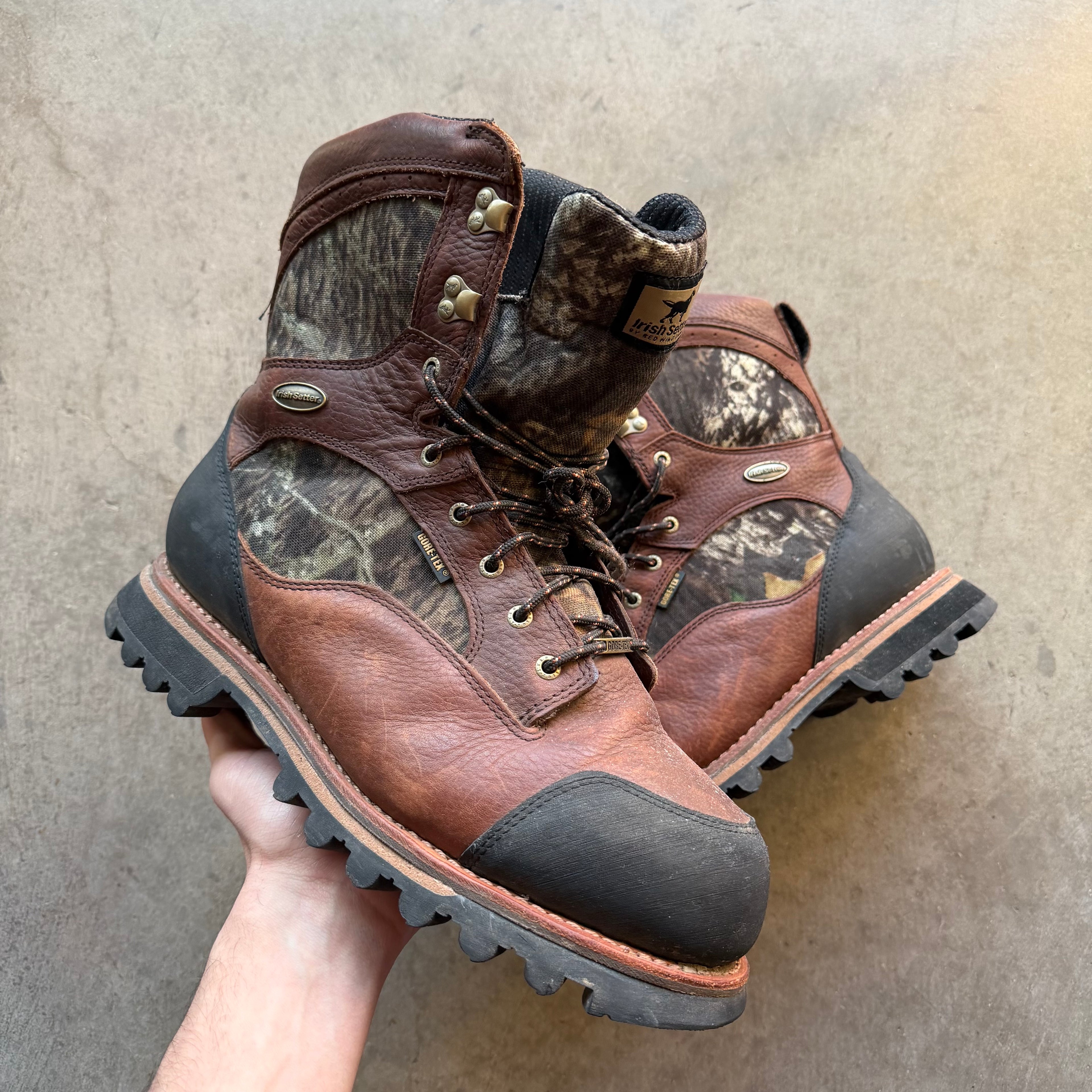10.5 Used 00s 1200 Gram Camo Irish Settler Boots