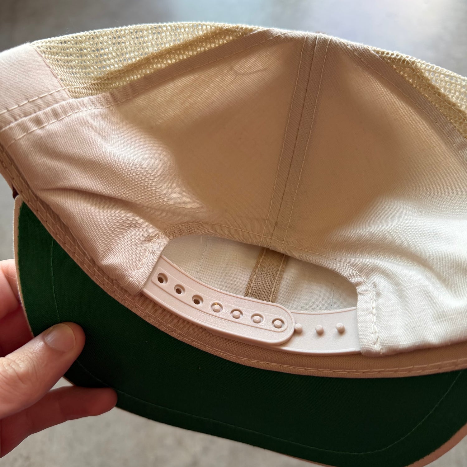 90s Golf Style SnapBack Rope Hat