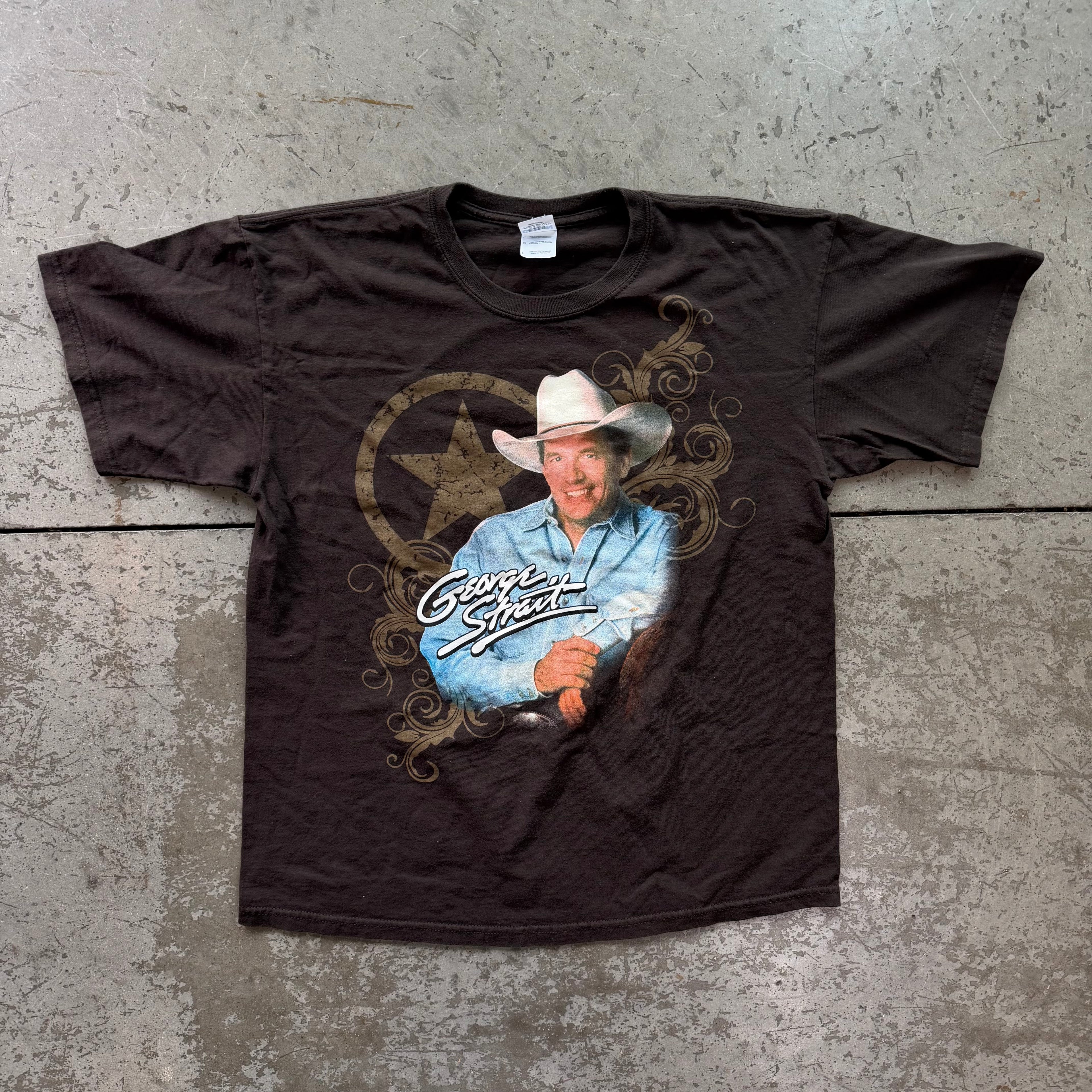 L 09 George Straight Tee