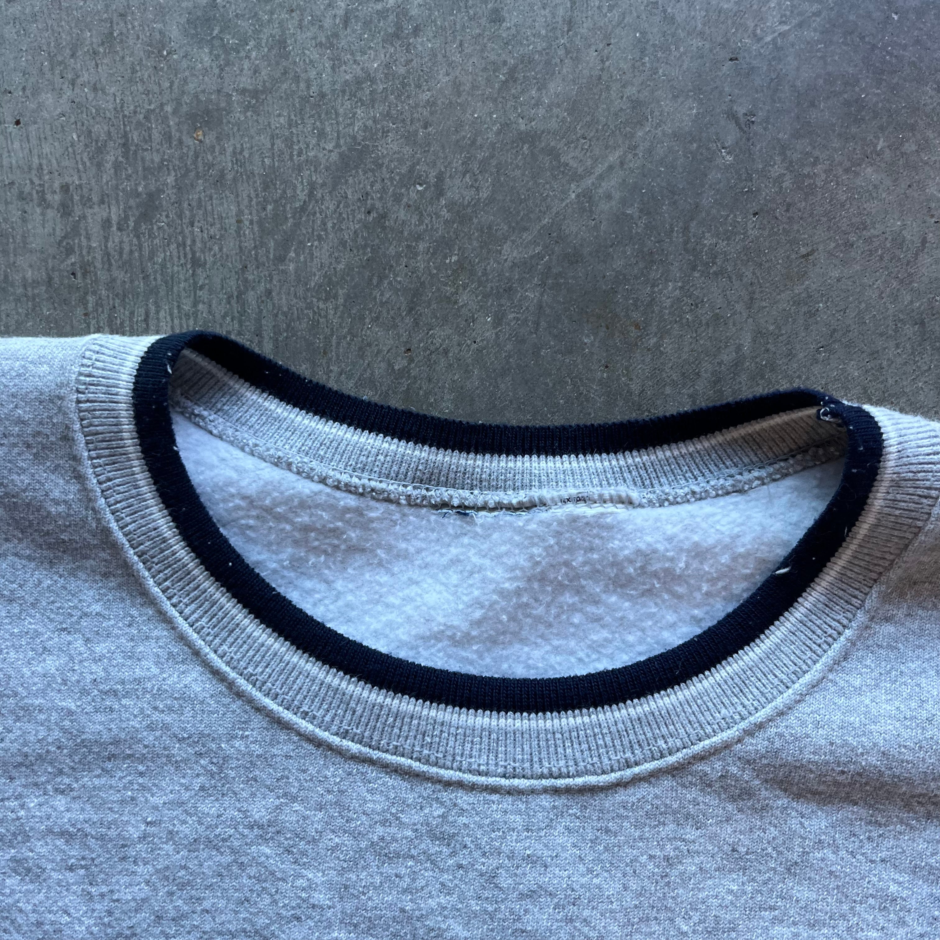 L 00 Nokia Sugar Bowl Crewneck